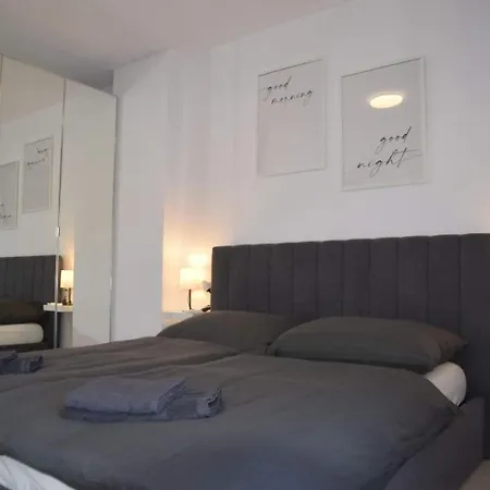 Mija By Adriatic Living Appartamento Durrës
